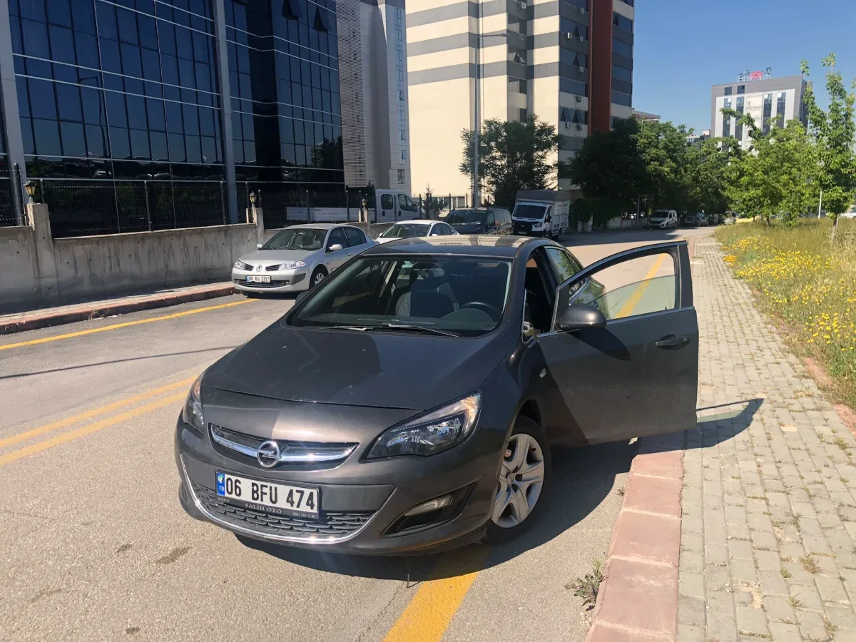 2015 MODEL OPEL ASTRA - Görsel 3
