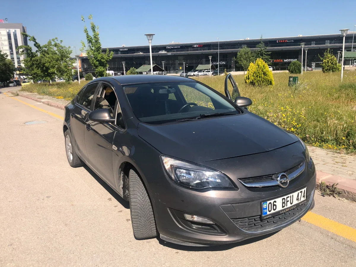2015 MODEL OPEL ASTRA - Görsel 4